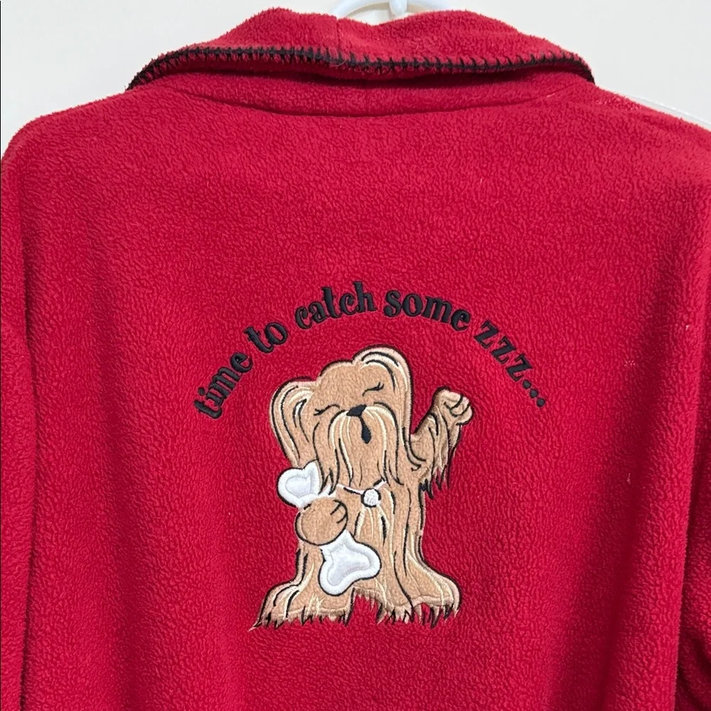 Red Embroidered Robe - Picture 6 of 10